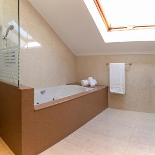 Hotel Sercotel Tres Luces - Vigo - 7