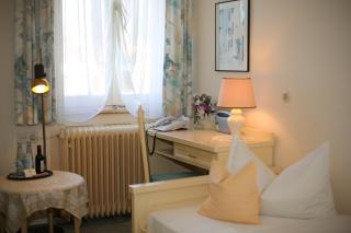 HOTEL YOGA JASMIN ehemals Hotel Eberhardt-Burghardt - Badenweiler - 7