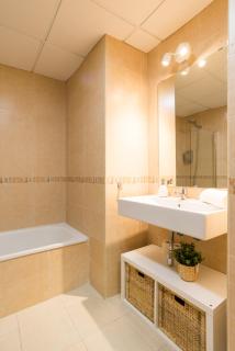 Mitjana by ELE Apartments - 3