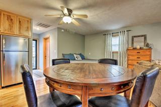 Stockton Lake Escape with Kitchen, Half Mile to Lake - 3