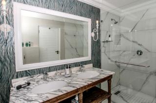 Sandals Guest House - Durban - 7