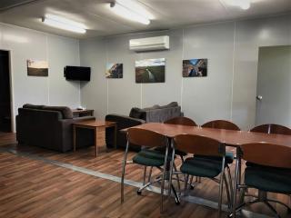 Lake Callide Retreat - 5