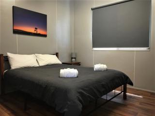 Lake Callide Retreat - Biloela - 1