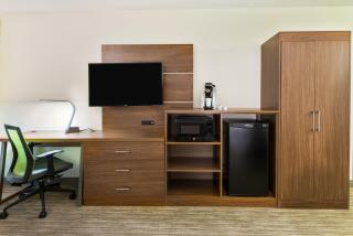 Holiday Inn Express Hotel & Suites Bentonville by IHG - Bentonville - 6