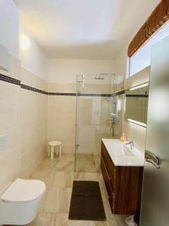 Schloss Krottenhof - 7