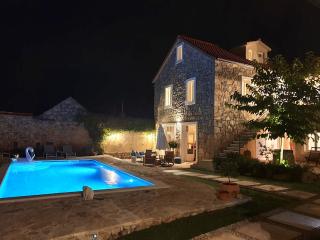 Luxury Villa Estelle Hvar Island Croatia - Vrbanj - 6