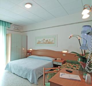 Hotel Katia - Cesenatico - 9
