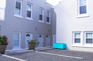 Cavendish Heights Suites - Pembroke - 8