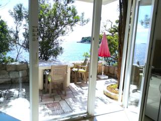 Beach House On The Cliff - Zaton - 3
