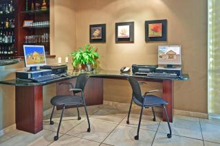 Holiday Inn Bloomington-University Area by IHG - Bloomington - 3