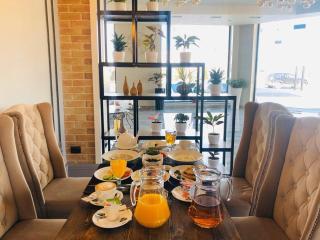 Corner Hotel Tashkent - Tachkent - 3