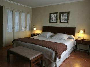 Bremon Boutique Hotel by Duquessa Hotel Collection - Cardona - 4