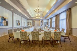 Holiday Inn Auburn by IHG - Auburn - 3