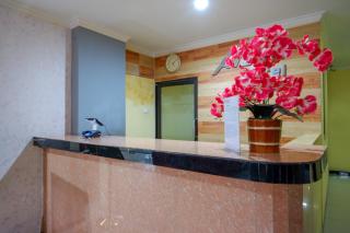 RedDoorz near Citraland Waterpark Kendari - Lepoleop - 3