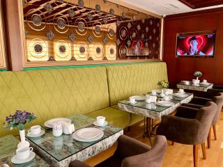Clover Hotel Baku Formula 1 View - Bakoe - 3