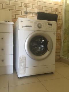 Holiday on Hillcrest - 5