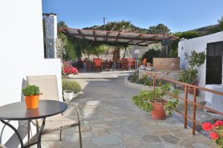 Oasis Rooms & Studios in Galissas - Galissas - 5