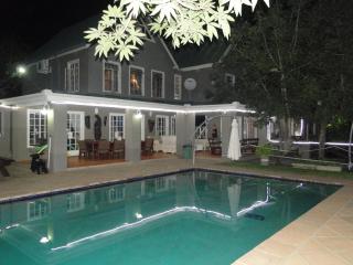 Highlands Creek Self Catering Accommodation - Mbombela - 9