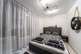 Spacious Loft in the Heart of Downtown - 2