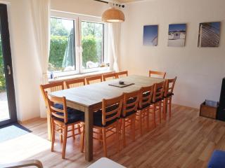 Annemaries Nordseehaus und Ferienwohnungen - Butjadingen - 3