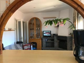 Apartamento familiar tercera planta sin ascensor con wifi - Navás - 3