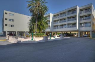 252-Waterfront, Amazing View from Balcony-Heated pool - 2