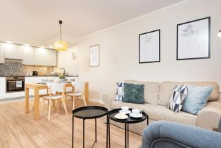 Apartments Warsaw Królewska by Noclegi Renters - 9