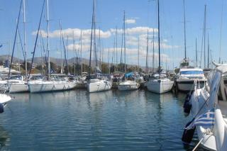 Two Bedroom Apartment Near Alimos Marina ! - Atene - 4