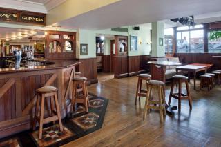 Holiday Inn Cardiff City Centre by IHG - Cardiff - 3