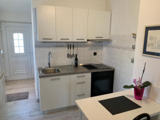 Studio apartment Martina ---80m from the sea--- - Pula - 5