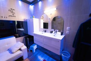Lovelove23spas - Villeurbanne - 1