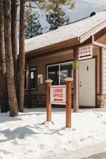 Vintage Lakeside Inn - Big Bear Lake - 4