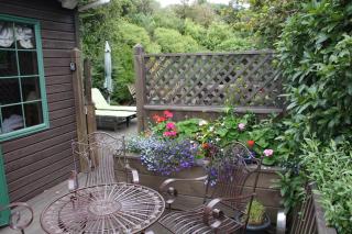 Private seaside couples hideaway - 0