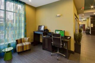 Holiday Inn Christiansburg Blacksburg by IHG - Christiansburg - 2