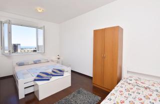 Apartment Branko - Bar - 5