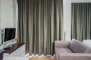 Compact and Cozy Studio at Brooklyn Alam Sutera Apartment By Travelio - Dongkal Dua - 6