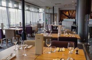 Holiday Inn Ellesmere Port/Cheshire Oaks by IHG - Ellesmere Port - 2