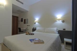 Hotel La Locanda - Cadrezzate - 8
