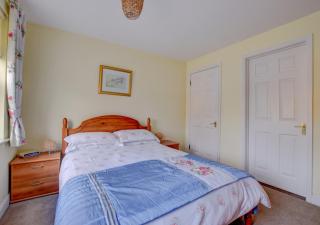 2 Coastguard Court - 2