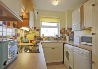 2 Coastguard Court - 3