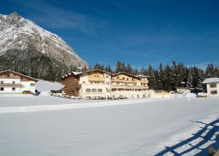 Hotel Kirchdach - 1