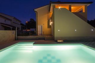 Complex of 2 villas Olivia-Mar, 2 private pools, up to 20 persons only 200m from the beach - 8