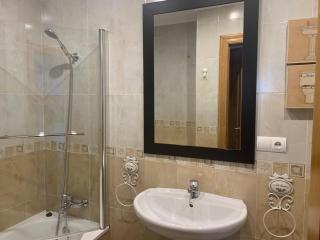 apartamento con jardín privado y barbacoa a 5 min playas santander - Santander - 1
