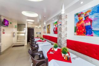 Hotel Marina Suites By GEH Suites - Cartagena das Índias - 2