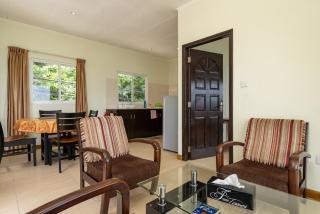Sunset View Self Catering - Anse Boileau - 1