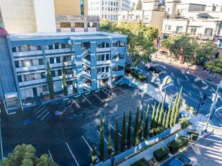 Days Inn by Wyndham San Diego/Downtown/Convention Center - San Diego - 1
