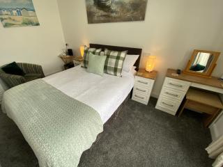 Coach Guest House - Tenby - 6