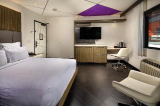 The Moment Hotel - Los Angeles - 5