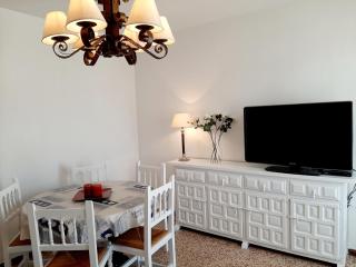 Apartamentos Franch - Hospitalet de l'Infant - 9