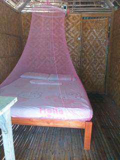 Junior & Nemesia's Cottages - Baclayon - 8
